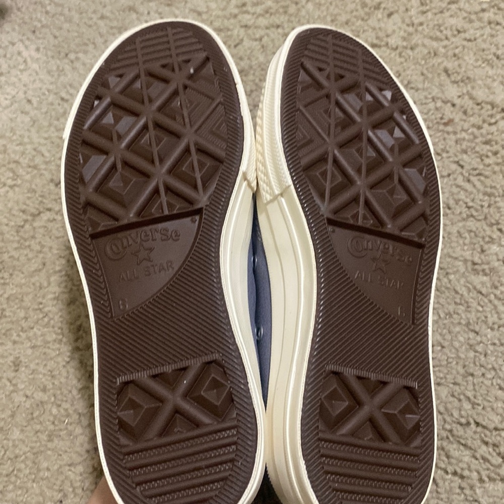 Comme des Garcons Play x Converse Play One Heart  Sneakers Women size 8 Men 6 - Picture 3 of 4